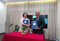 Lễ kí kết giữa Viện LSDH và Tập đoàn HTKC